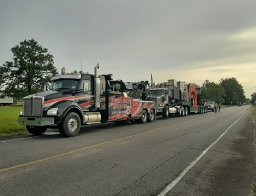 Semi Truck Towing in Eunice Louisiana